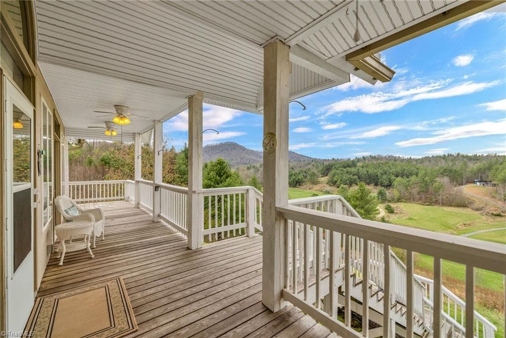 Stick/Site Built at 361 Osprey Place, West Jefferson NC 28694, photo 14 of 48
