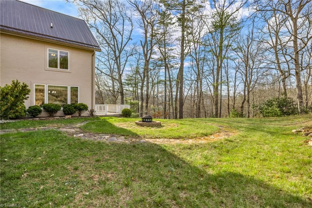 Stick/Site Built at 361 Osprey Place, West Jefferson NC 28694, photo 44 of 48