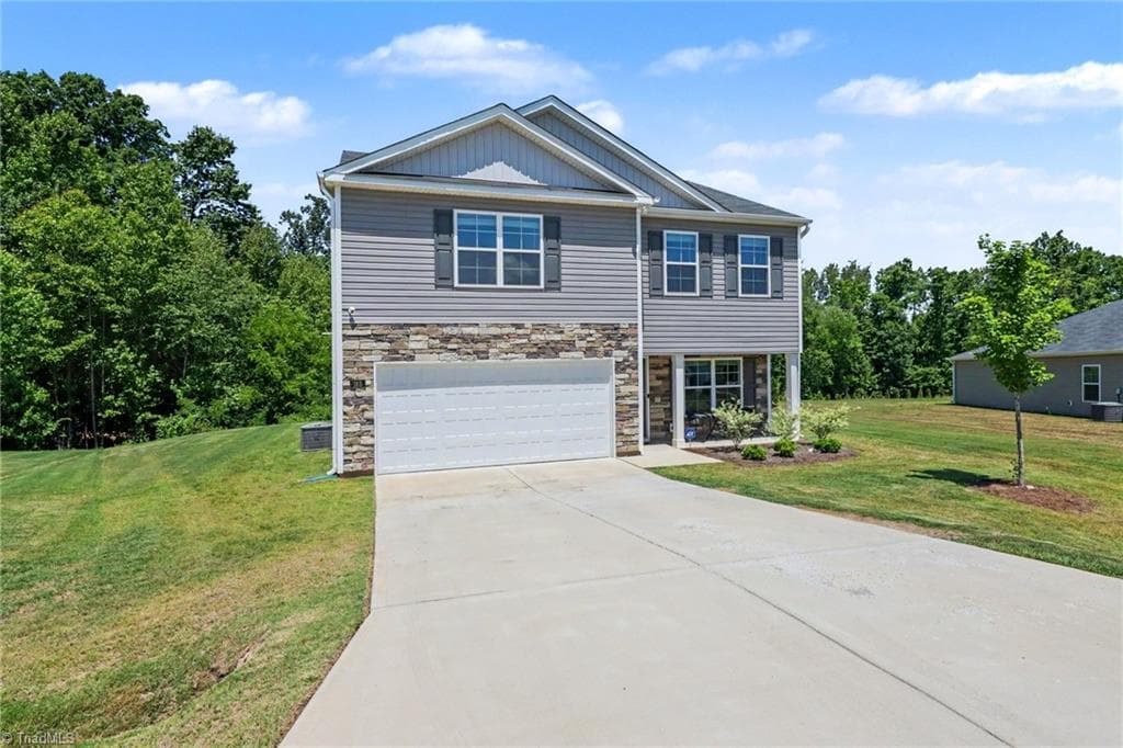 Stick/Site Built at 163 Green Mallard Way, Mayodan NC 27027, Mayodan, photo 33 of 37