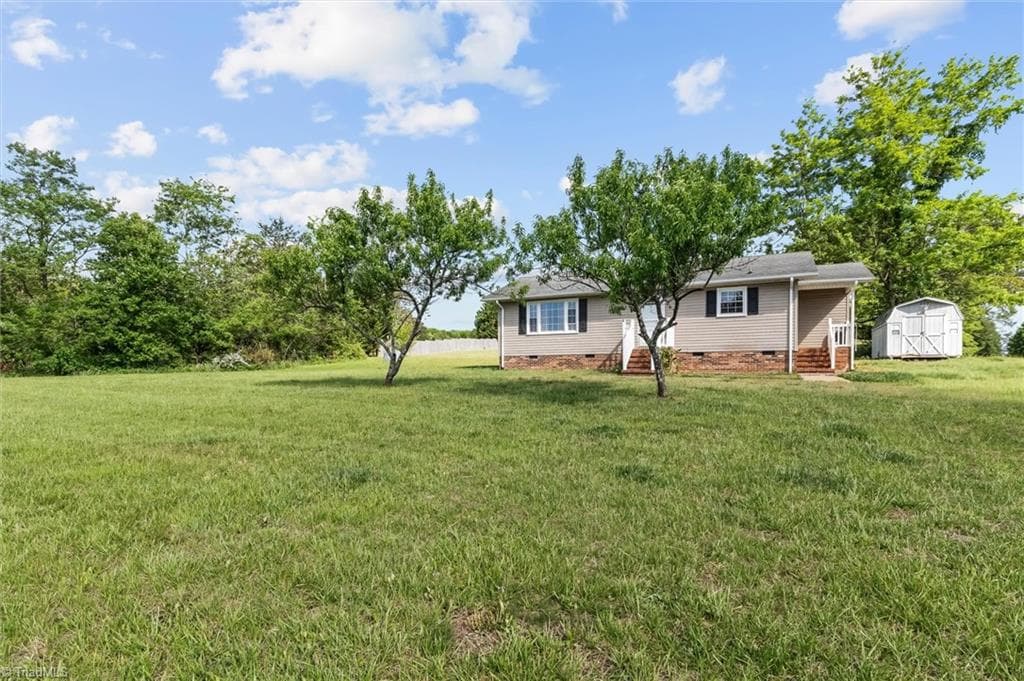 Stick/Site Built at 861 Creed Road, Ararat NC 27007, photo 16 of 18