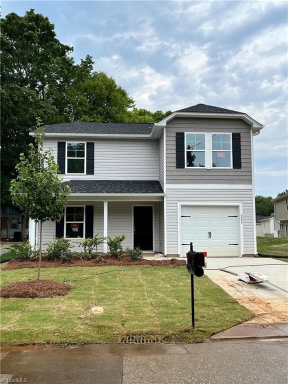 226 E Hemstead Street, Lexington NC 27292