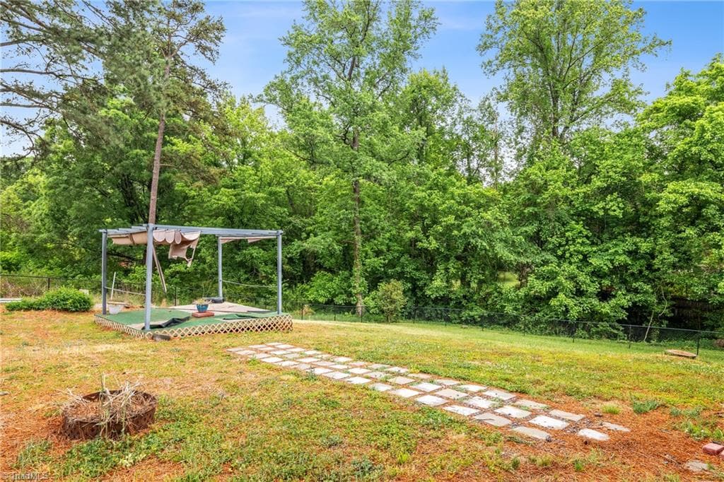 Stick/Site Built at 5217 Overlea Drive, Greensboro NC 27407, photo 5 of 39