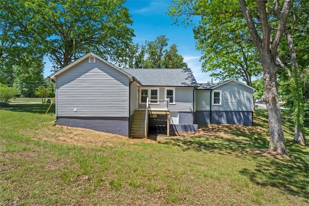 Stick/Site Built at 632 Stokesburg Road, Walnut Cove NC 27052, Walnut Cove, photo 13 of 40