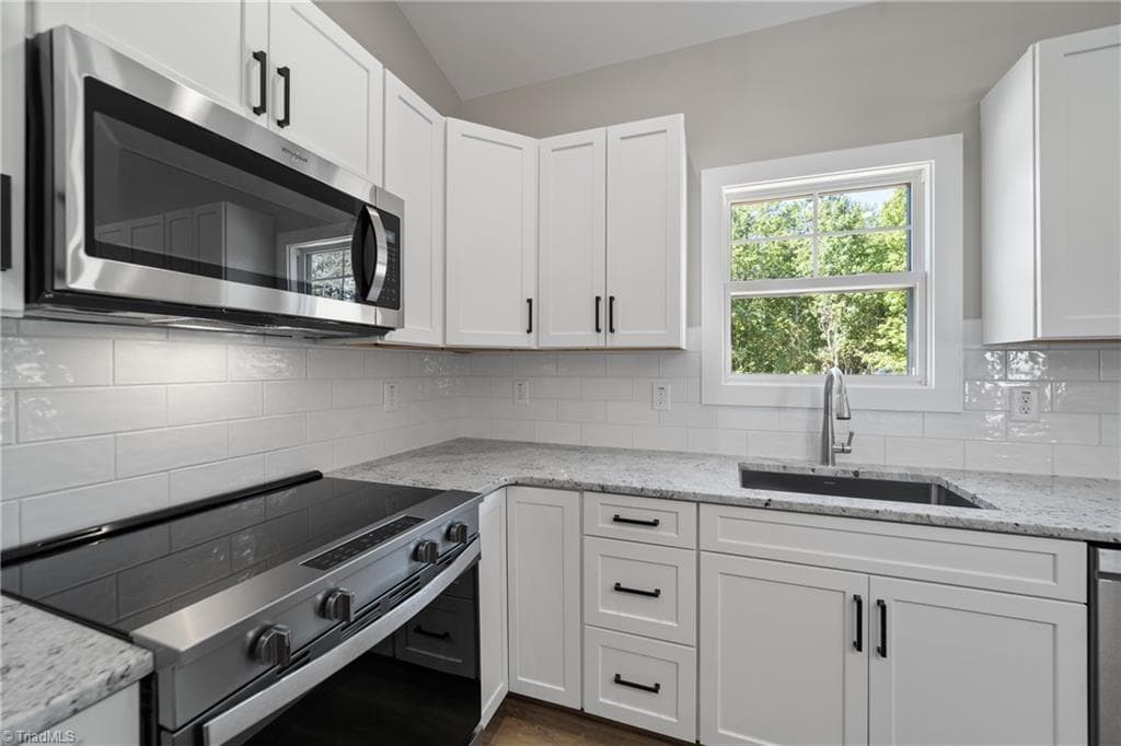 Stick/Site Built at 434 Potters Landing, Denton NC 27239, Denton, photo 13 of 48