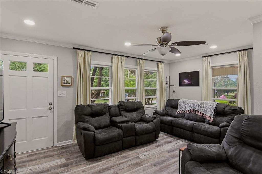 Stick/Site Built at 104 Jacklyn Court, High Point NC 27265, photo 7 of 32