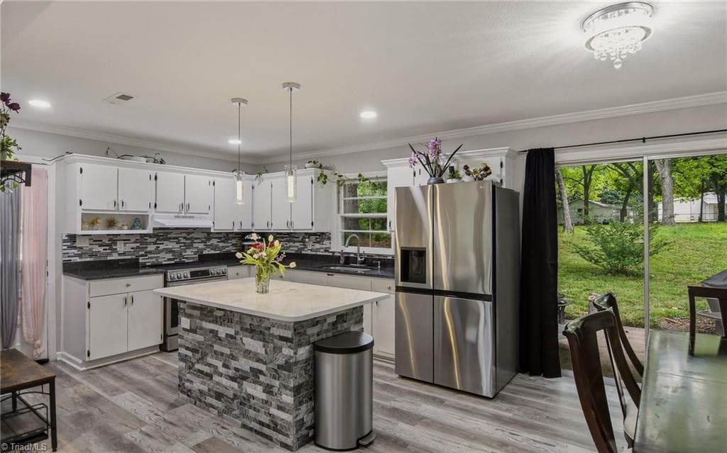 Stick/Site Built at 104 Jacklyn Court, High Point NC 27265, photo 10 of 32