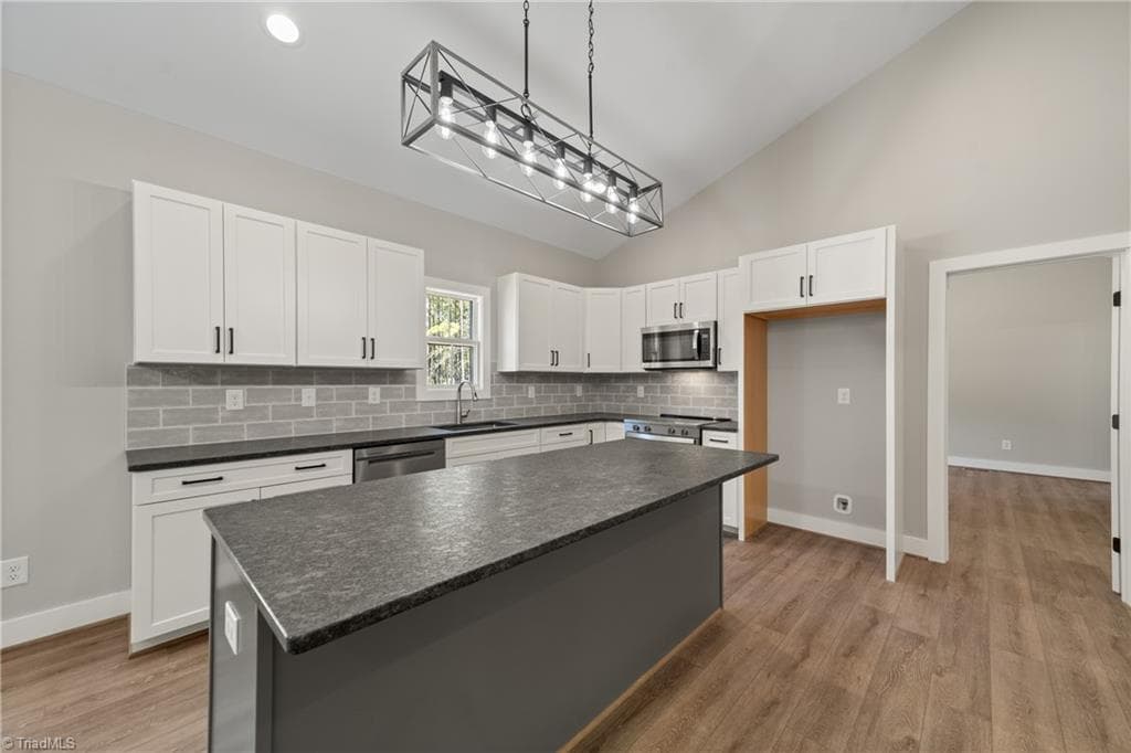 Stick/Site Built at 410 Potters Landing, Denton NC 27239, Denton, photo 13 of 46