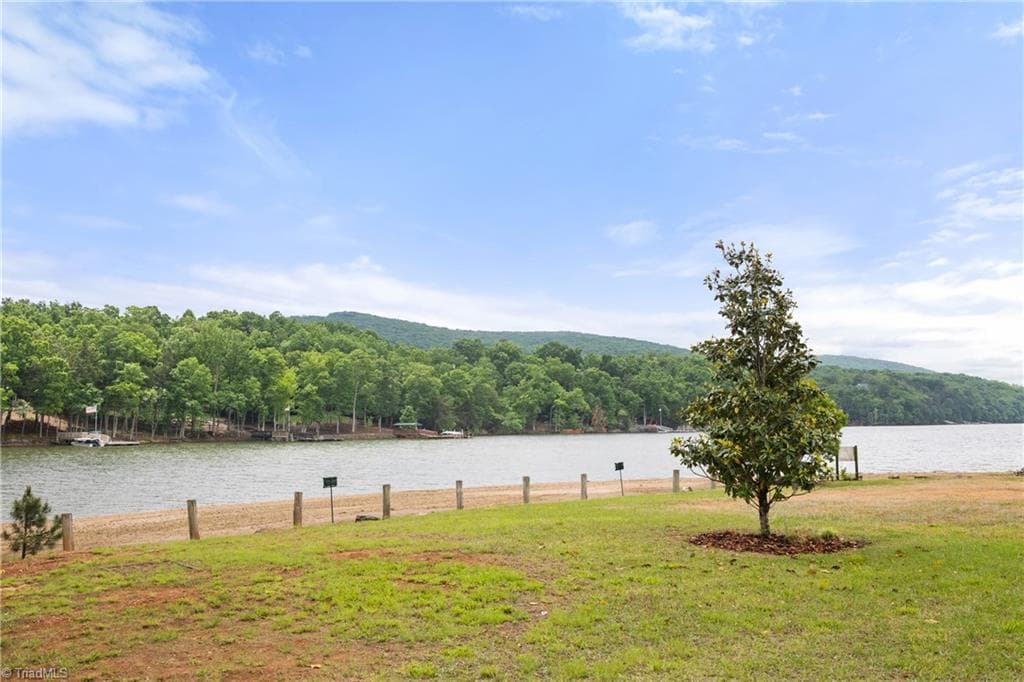 Stick/Site Built at 410 Potters Landing, Denton NC 27239, Denton, photo 44 of 46