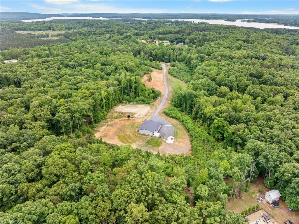 Stick/Site Built at 160 Riverwood Drive, Lexington NC 27292, Lexington, photo 12 of 42