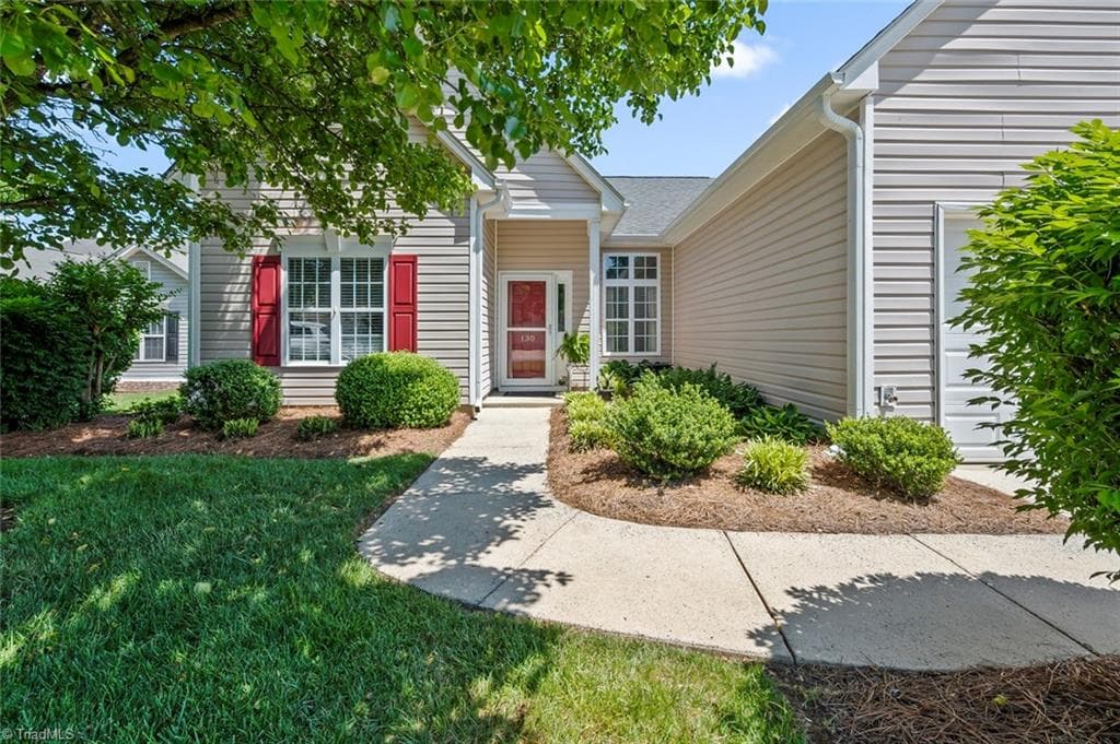 Stick/Site Built at 130 Salem Ridge Court, Clemmons NC 27012, photo 3 of 34