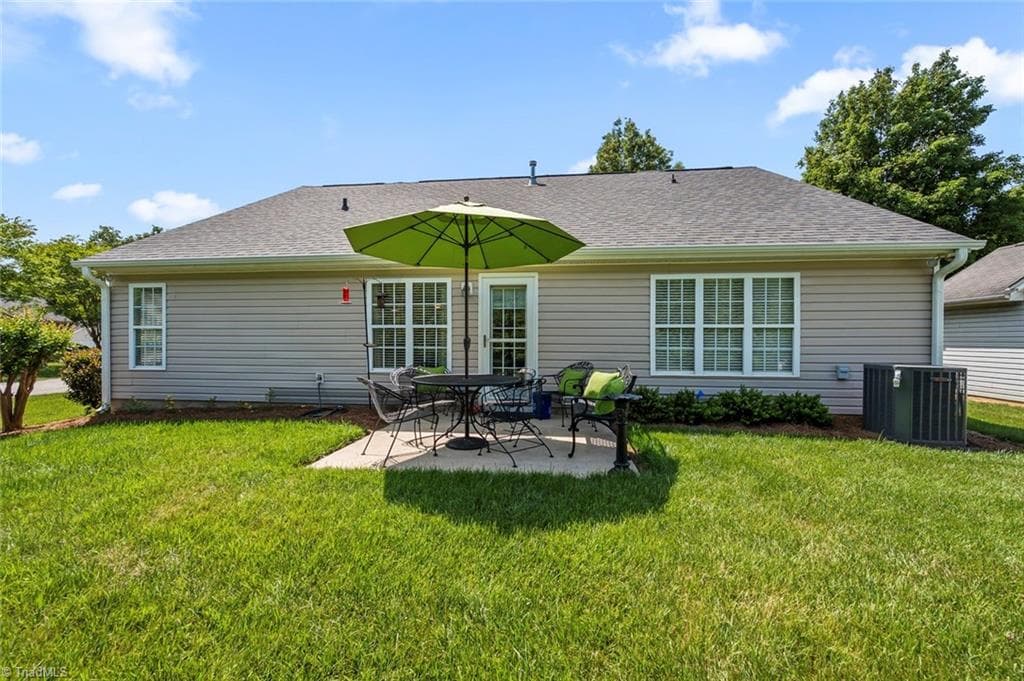 Stick/Site Built at 130 Salem Ridge Court, Clemmons NC 27012, photo 30 of 34