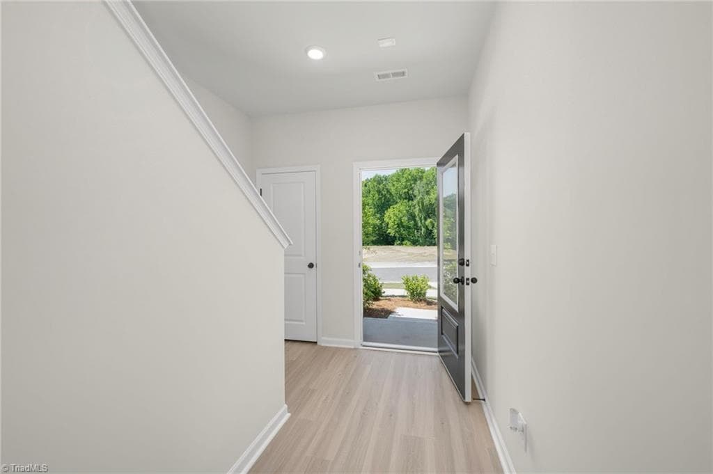 Duplex at 3341 Cider Hill Court, Winston-Salem NC 27127, Winston-Salem, photo 19 of 82