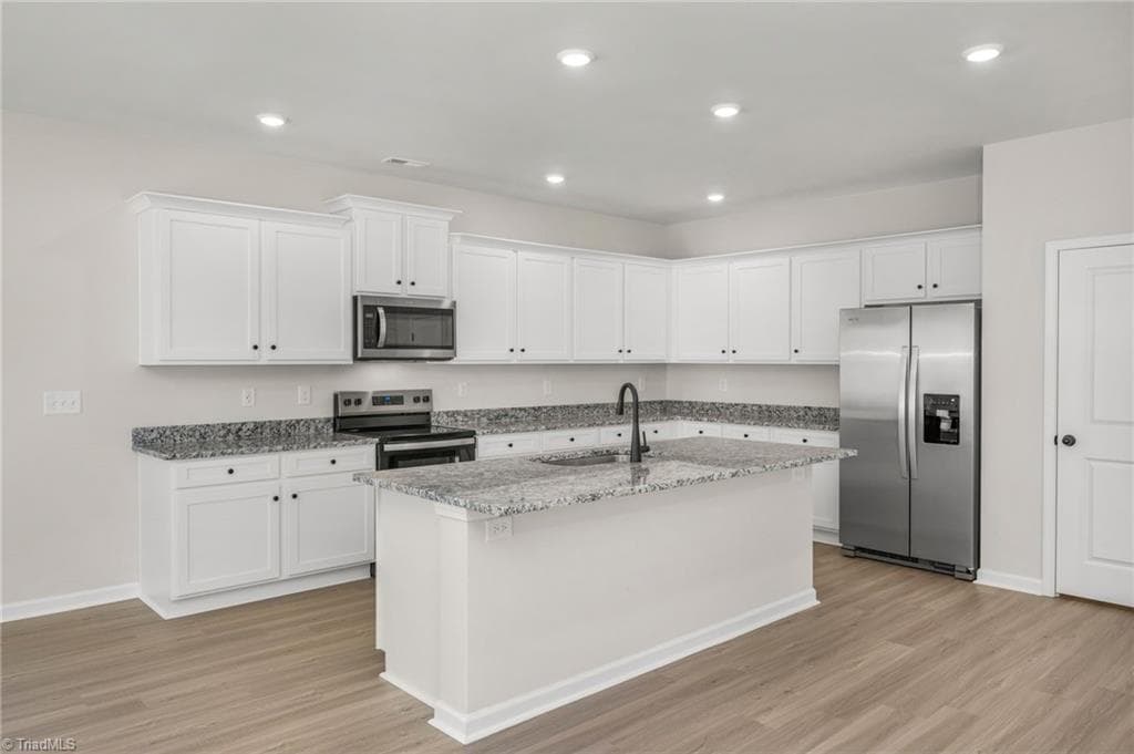 Duplex at 3336 Cider Hill Court, Winston-Salem NC 27127, Winston-Salem, photo 21 of 96