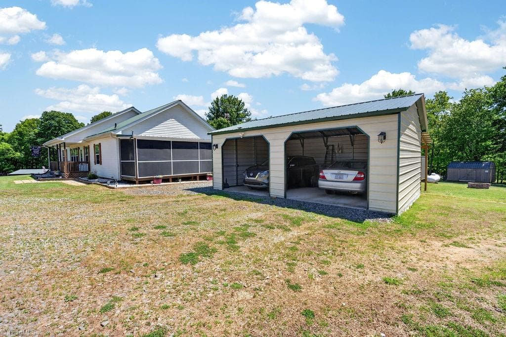 Modular at 135 Blueridge View Lane, Mount Airy NC 27030, Mount Airy, photo 95 of 100