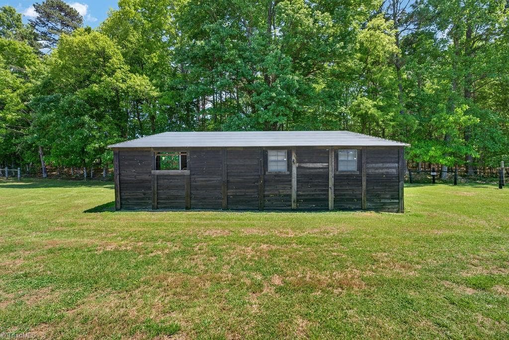 Modular at 135 Blueridge View Lane, Mount Airy NC 27030, Mount Airy, photo 77 of 100