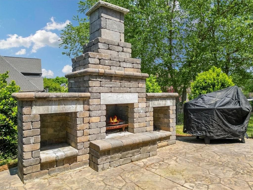 37 Wexford Circle, Thomasville NC 27360
