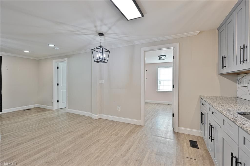 Stick/Site Built at 1511 Davis Avenue, High Point NC 27260, photo 10 of 41