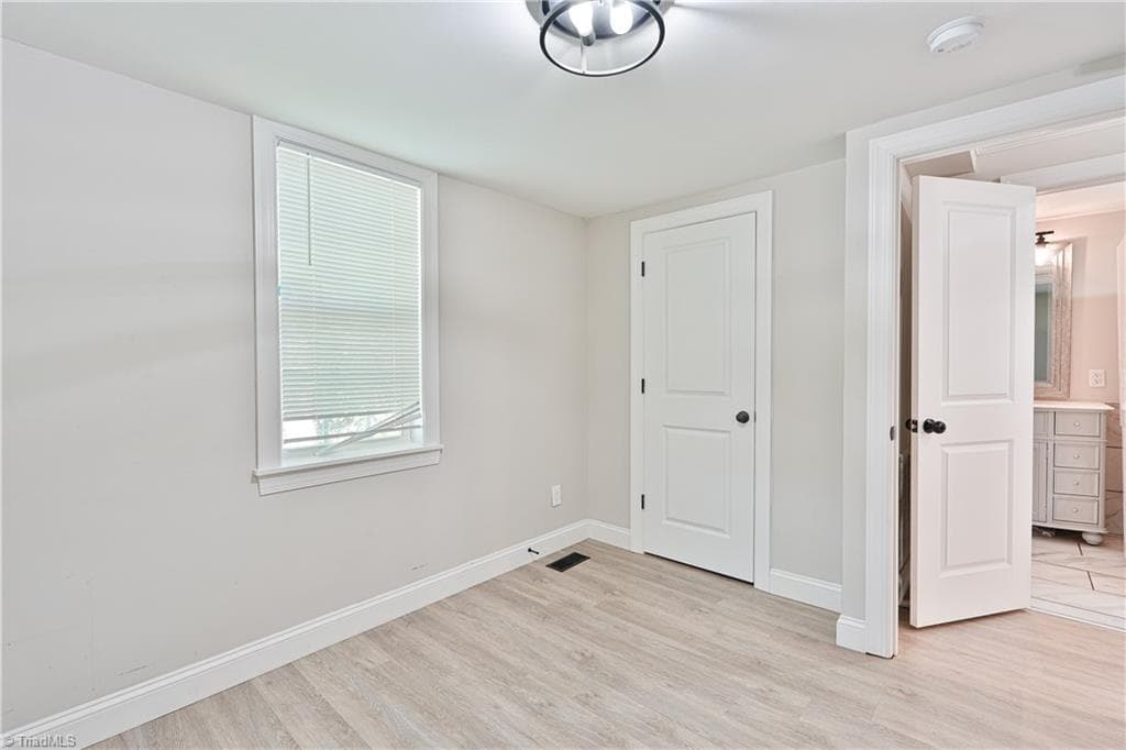 Stick/Site Built at 1511 Davis Avenue, High Point NC 27260, photo 25 of 41