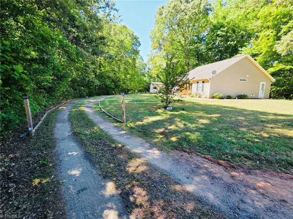 Stick/Site Built at 246 Eaglewood Lane, Winston-Salem NC 27127, Winston-Salem, photo 5 of 28