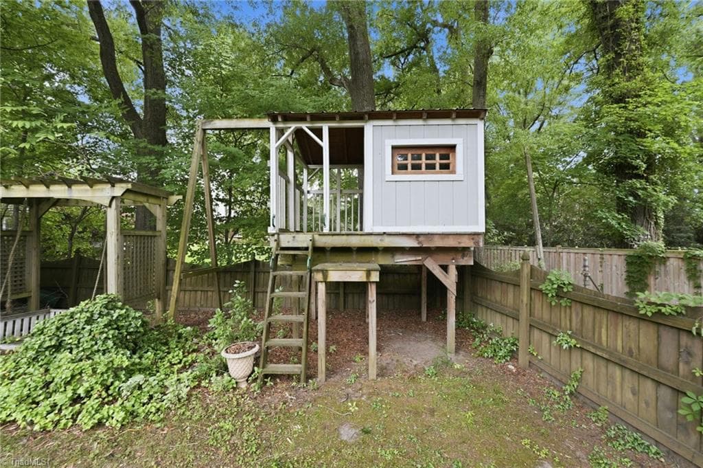 Stick/Site Built at 1022 W Front Street, Burlington NC 27215, Burlington, photo 48 of 50