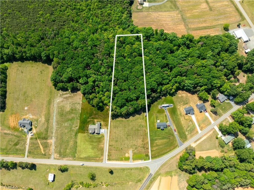Single Family Residence at 1754 Crutchfield Road, Reidsville NC 27320, Reidsville, photo 37 of 56