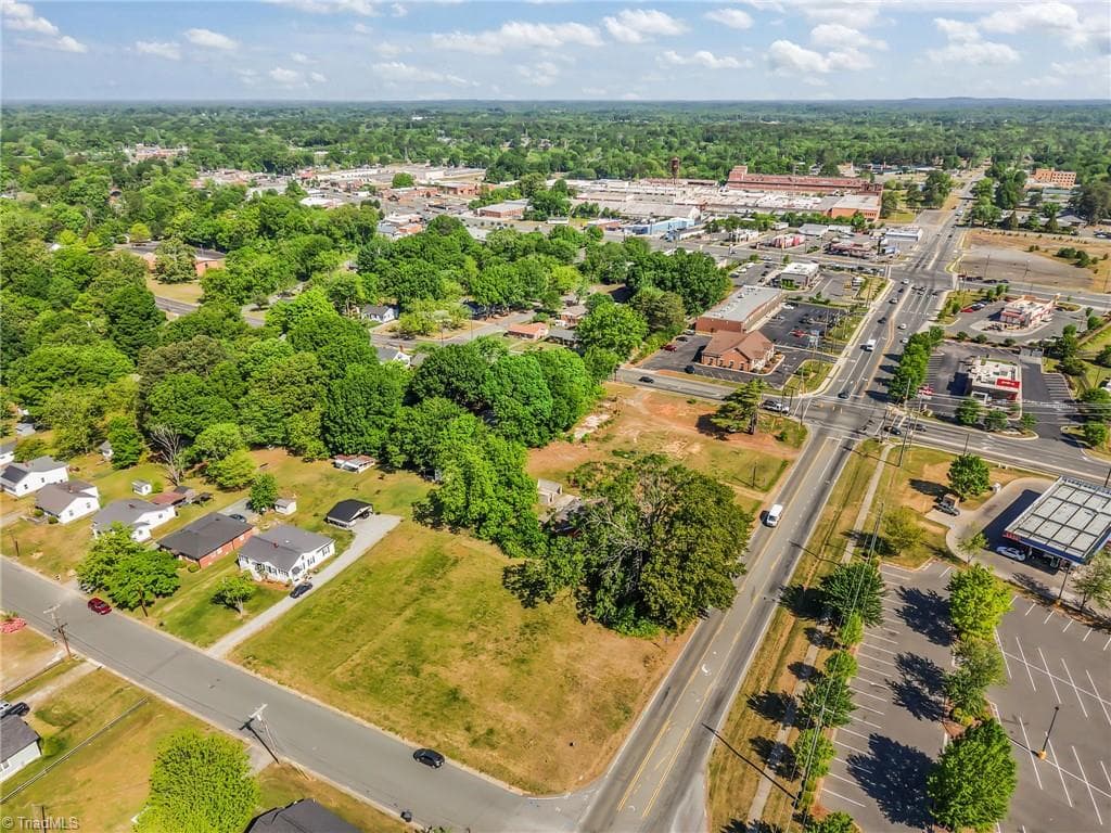 Commercial at 513 S Graham Hopedale Road, Burlington NC 27217, Burlington, photo 19 of 32