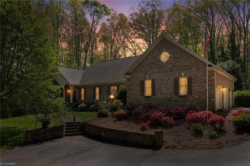 Stick/Site Built at 1001 Benton Court, Reidsville NC 27320, Reidsville, photo 5 of 100