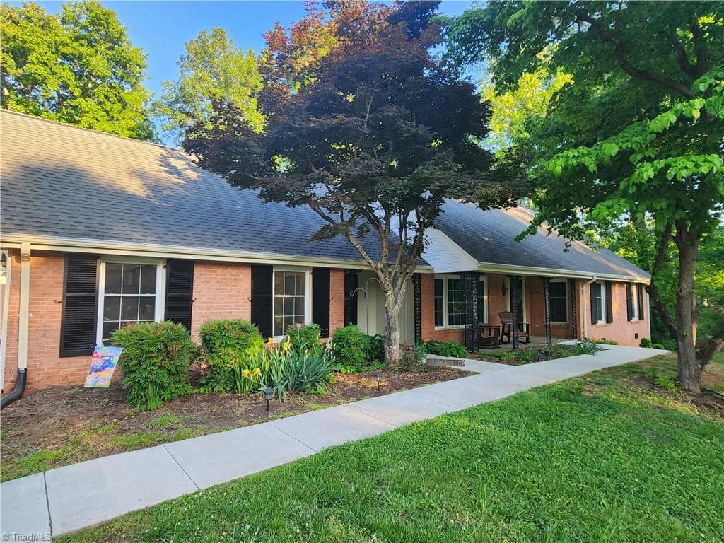 Stick/Site Built at 101 S 8th Avenue, Mayodan NC 27027, Mayodan, photo 2 of 34
