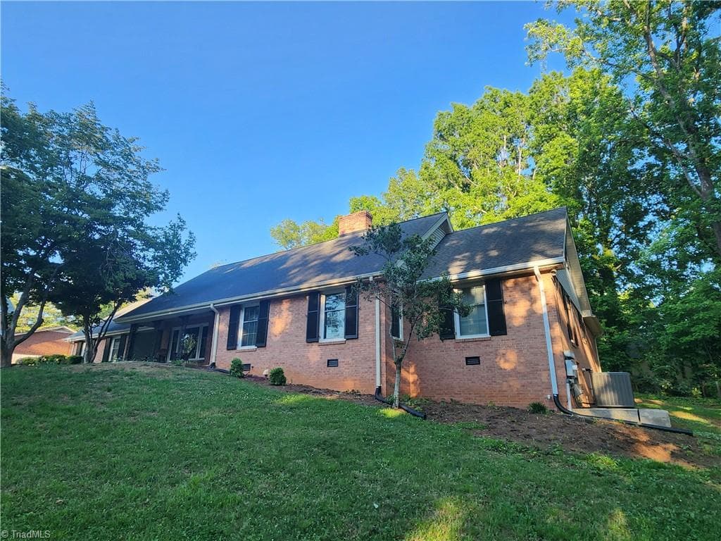 Stick/Site Built at 101 S 8th Avenue, Mayodan NC 27027, Mayodan, photo 3 of 34