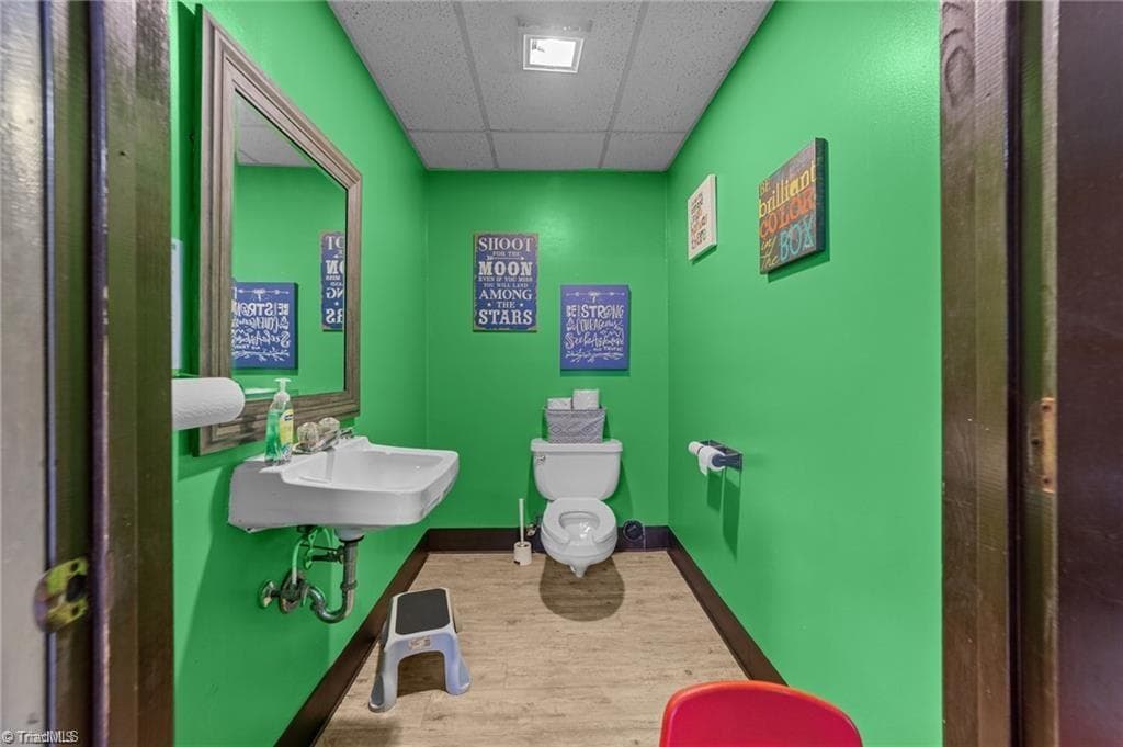Office at 1501 Upland Drive, Greensboro NC 27405, Greensboro, photo 29 of 58