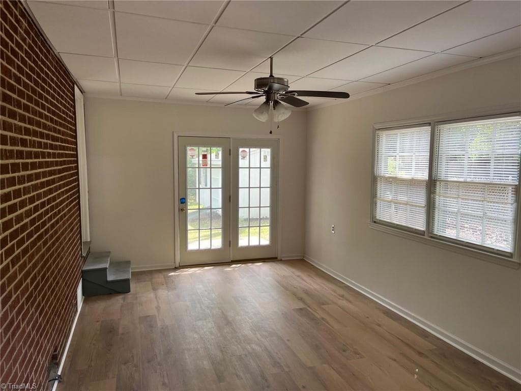 Stick/Site Built at 3911 Raintree Drive, Greensboro NC 27407, photo 4 of 10