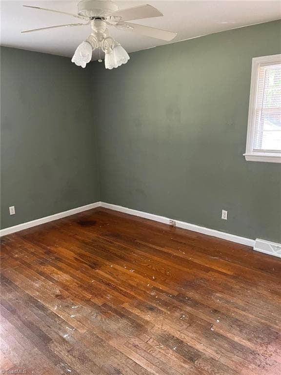 Stick/Site Built at 3911 Raintree Drive, Greensboro NC 27407, photo 8 of 10
