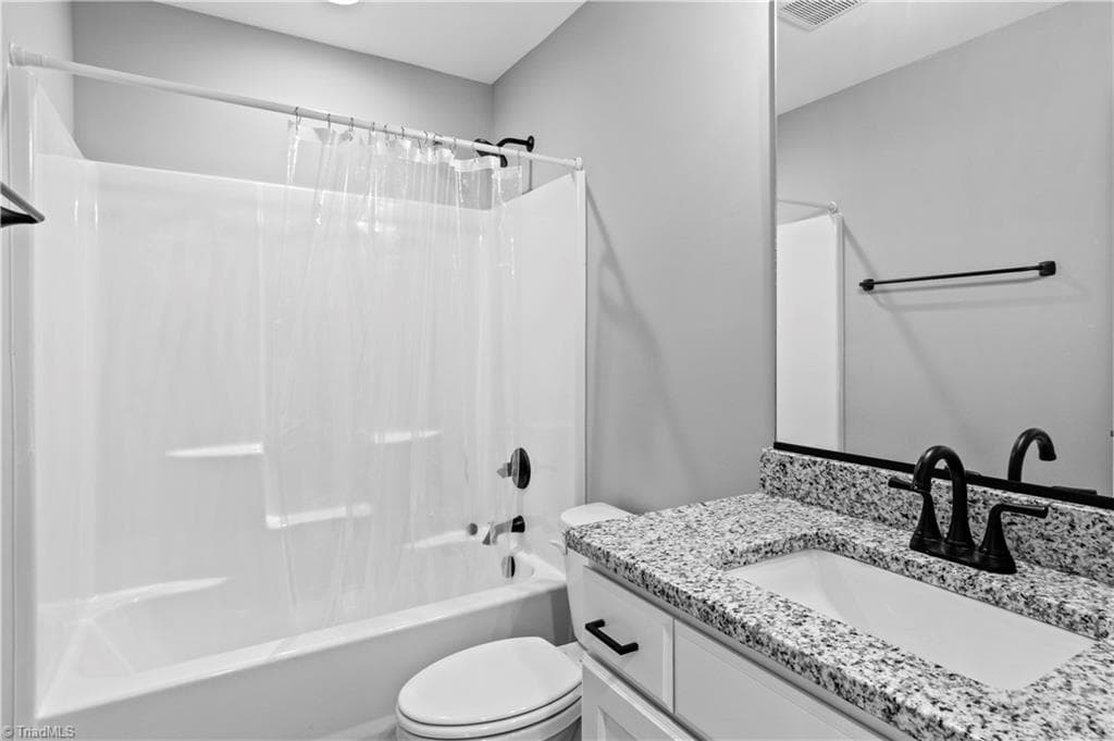 Stick/Site Built at 100 Hillside Drive, Thomasville NC 27360, photo 18 of 27