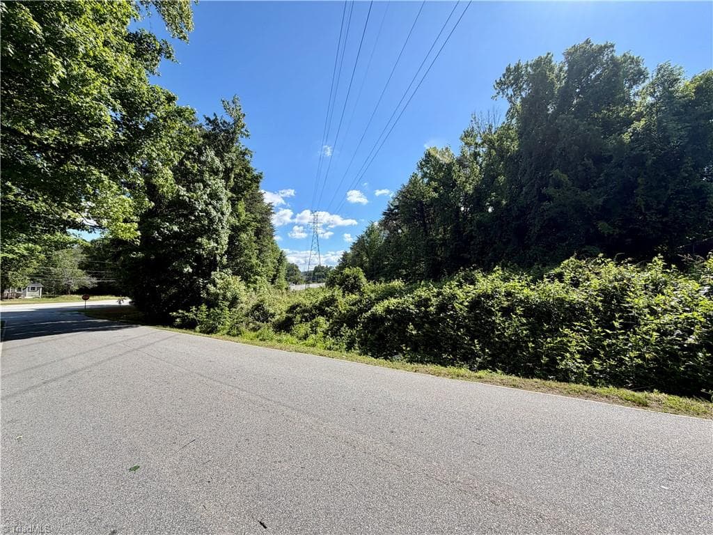 Industrial at 2320 E Green Drive, High Point NC 27260, High Point, photo 11 of 32