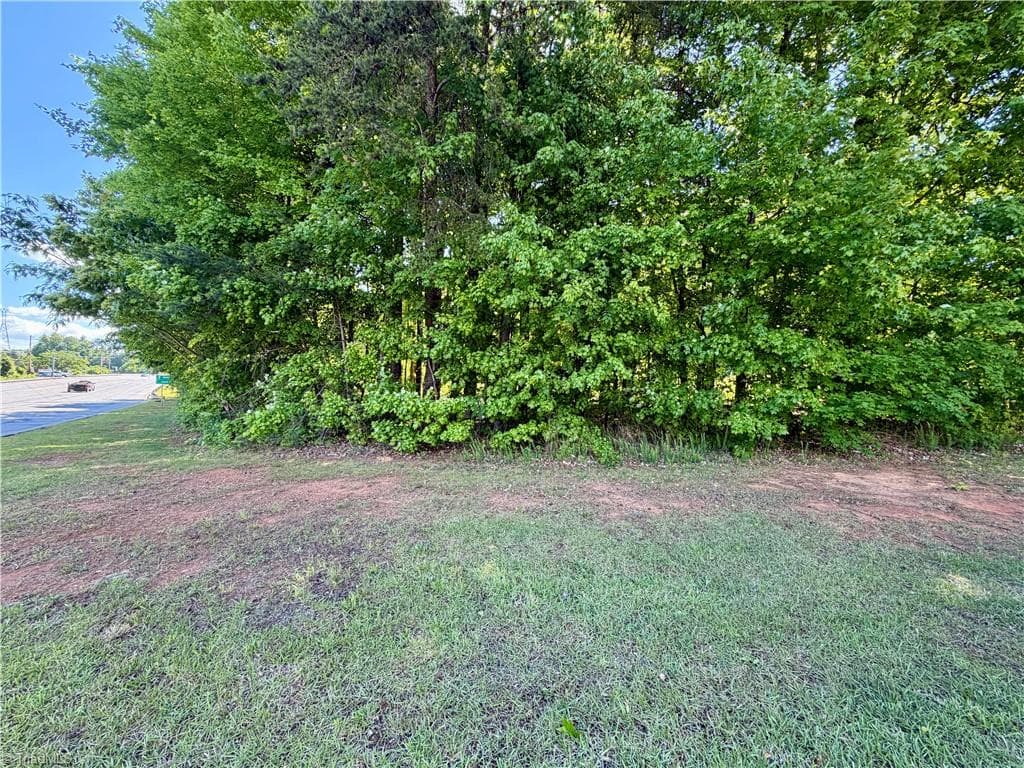 2320 E Green Drive, High Point NC 27260