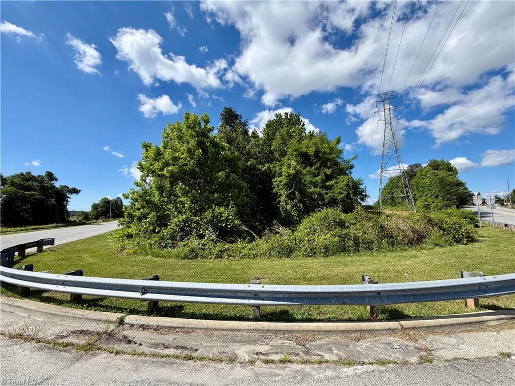 Industrial at 2320 E Green Drive, High Point NC 27260, High Point, photo 21 of 32