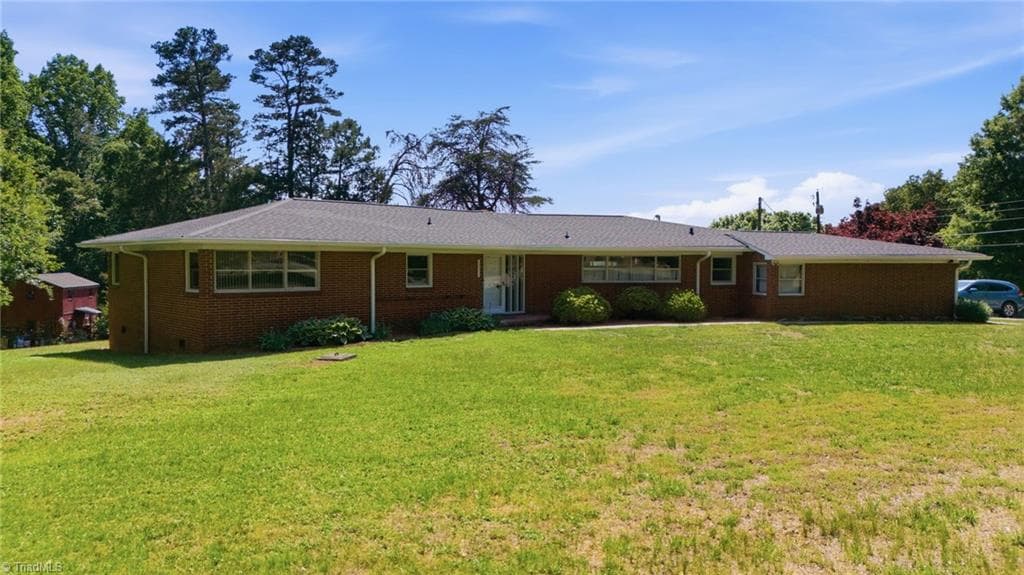 12577 Old US Highway 52, Winston-Salem NC 27107