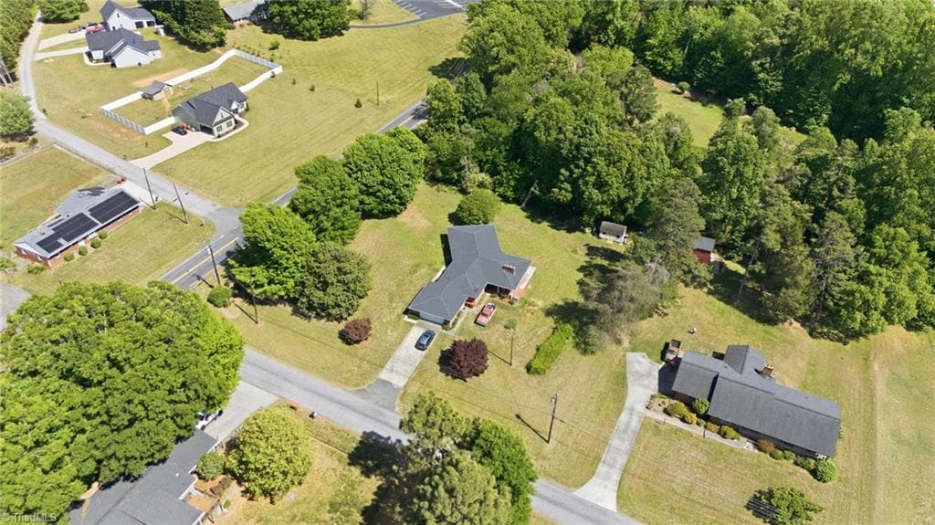 Stick/Site Built at 12577 Old US Highway 52, Winston-Salem NC 27107, Winston-Salem, photo 10 of 38