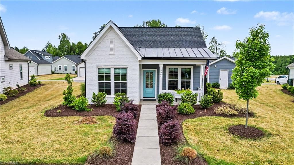 Stick/Site Built at 3904 Lundin Drive, Greensboro NC 27407, photo 4 of 28