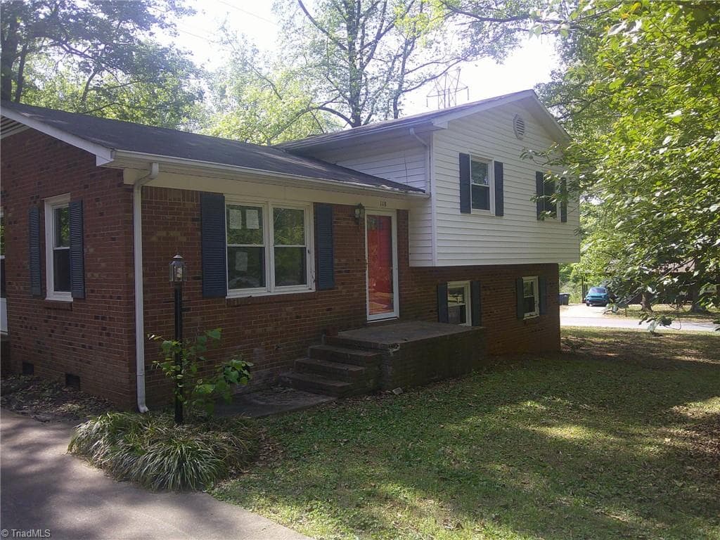 Stick/Site Built at 118 Wrenn Drive, Lexington NC 27292, photo 2 of 16