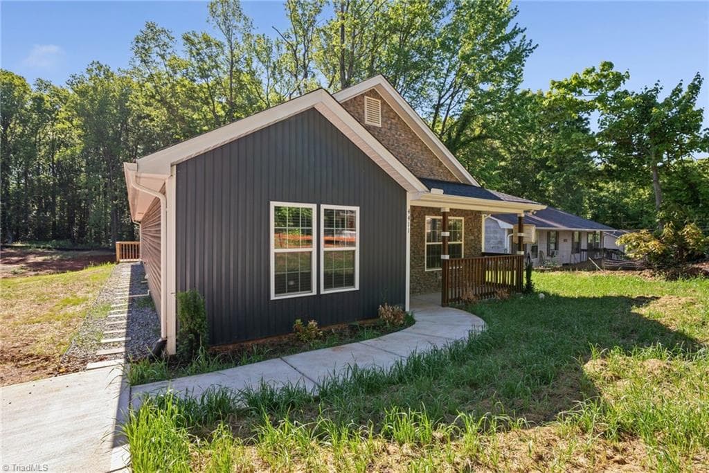 4311 Mineral Avenue, Winston-Salem NC 27105
