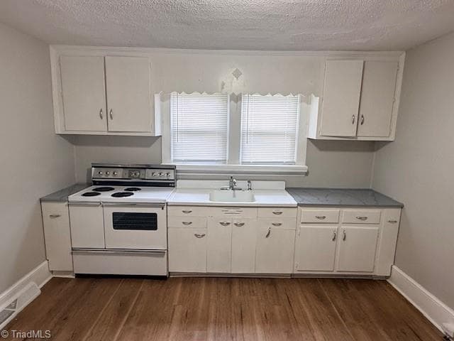 Stick/Site Built at 904 Harris Street, Eden NC 27288, photo 4 of 9