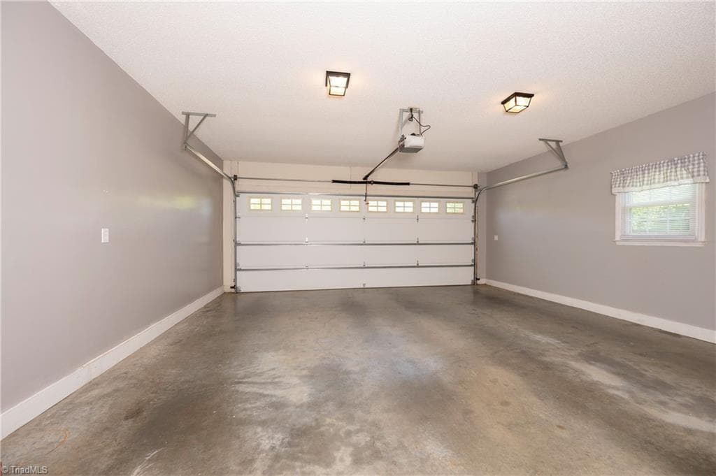 Garage convenient to kitchen - 103 Camille Court, King NC 27021, King