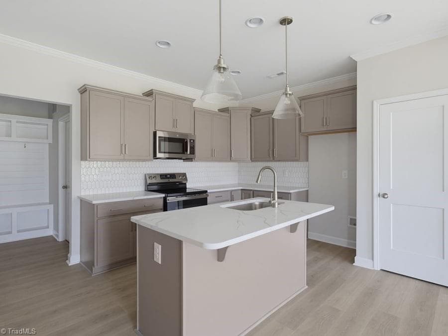 Stick/Site Built at 1102 Beeson Court, Clemmons NC 27012, photo 17 of 32