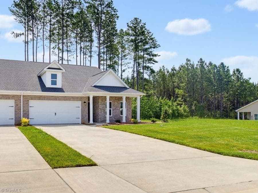 Stick/Site Built at 1102 Beeson Court, Clemmons NC 27012, photo 3 of 32