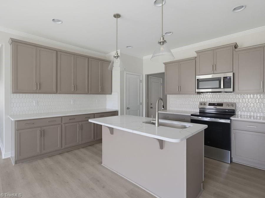 Stick/Site Built at 1102 Beeson Court, Clemmons NC 27012, photo 14 of 32