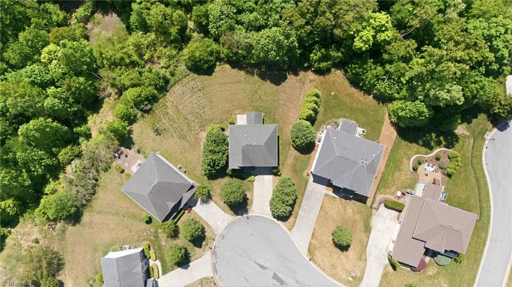 Stick/Site Built at 2683 Wellfleet Drive, High Point NC 27265, photo 33 of 46