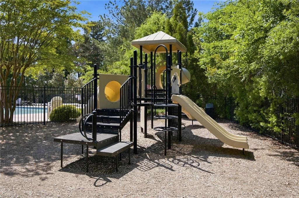 Stick/Site Built at 2683 Wellfleet Drive, High Point NC 27265, photo 40 of 46
