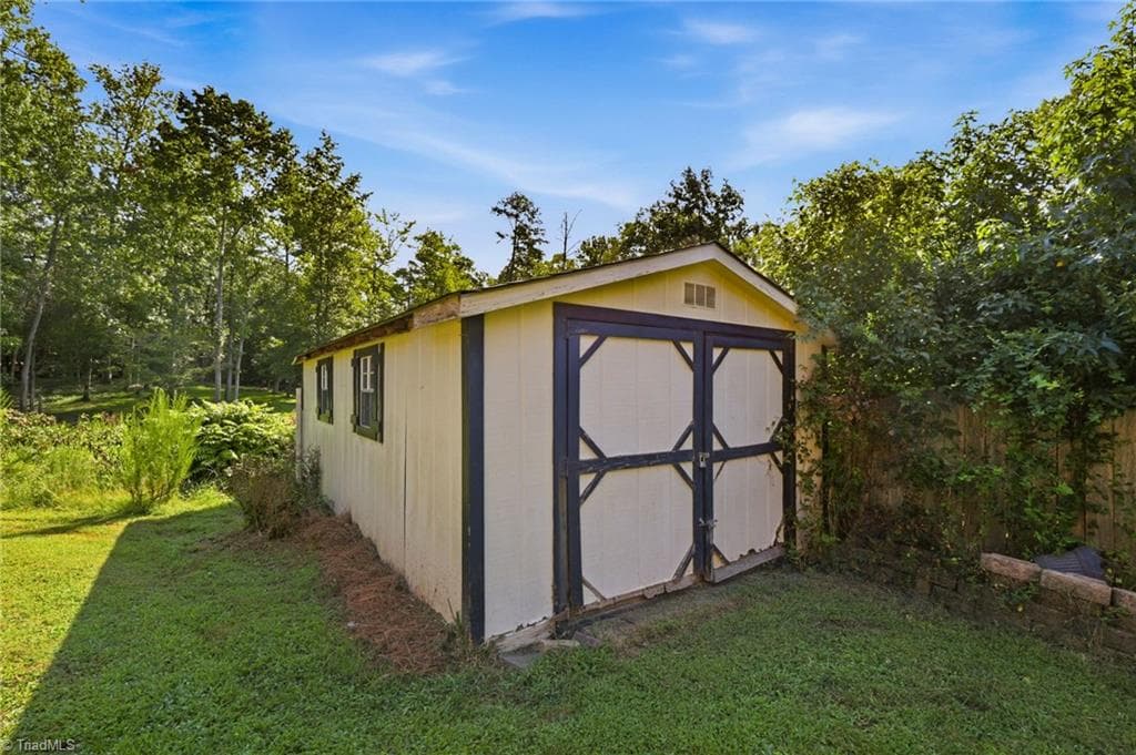 Stick/Site Built at 5265 Sweetwater Court, Greensboro NC 27407, photo 23 of 24