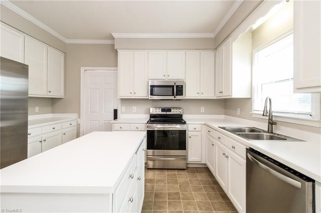 Stick/Site Built at 604 Westridge Drive, Burlington NC 27215, Burlington, photo 10 of 15